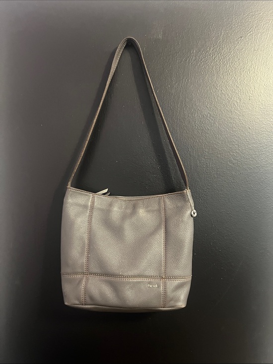 The Sak Handbags - Vintage The Sak Pebbled Leather Shoulder Bag in Pewter Grey